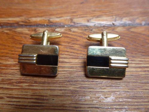 Vintage goudkleurige manchetknopen met zwart, Antiek en Kunst, Antiek | Kleding en Accessoires, Dames, Heren, Ophalen of Verzenden