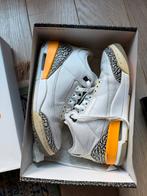 Air Jordan 3 Retro - Maat 44 - Gedragen, Kleding | Heren, Schoenen, Ophalen of Verzenden, Gedragen, Wit, Sneakers of Gympen