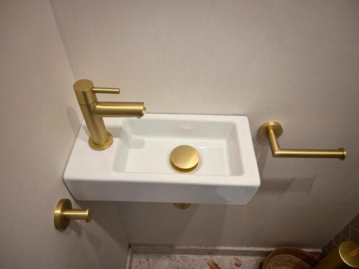 Fonteinset met gouden kraan rechts, Doe-het-zelf en Verbouw, Sanitair, Nieuw, Kraan, Ophalen of Verzenden