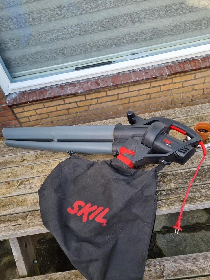 Bladblazer / Bladzuiger - Werkt Prima!, Tuin en Terras, Bladblazers, Gebruikt, Handgedragen, Elektrisch, Met opvangzak, Met zuigfunctie