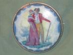 Met de hand beschilderde porseleinen broche van 1917, Overige materialen, Ophalen of Verzenden, Broche