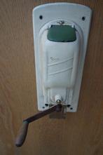 Wandkoffiemolen antiek, Antiek en Kunst, Antiek | Keukenbenodigdheden, Ophalen of Verzenden