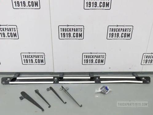 Volvo 21102570 | Montageset zonneklep, Auto-onderdelen, Vrachtwagen-onderdelen, Gebruikt, Ophalen