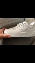 Nike Air Force 1 maat 43 Gloednieuwe met doosje, Ophalen of Verzenden, Zo goed als nieuw, Wit