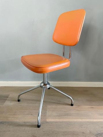  Vintage mid-century buisframe bureaustoel in skai leer. beschikbaar voor biedingen