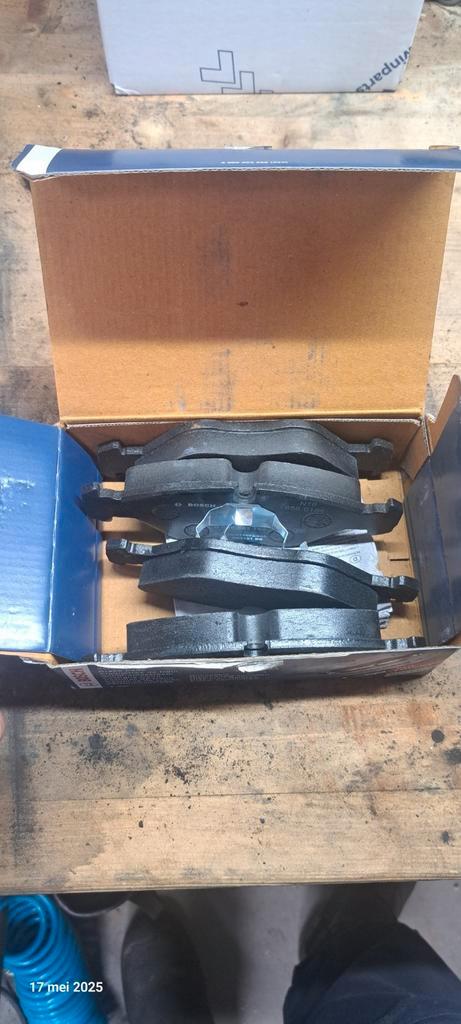 Remblokkenset vooras Saab 9000, Auto-onderdelen, Remmen en Aandrijving, Saab, Nieuw, Ophalen of Verzenden