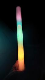 Foamsticks-Glowsticks-LED- Multicolor (4-kleuren)-100 stuks, Diversen, Kunshan Fulinter, Nieuw, Ophalen of Verzenden, Maqnificant@gmail.com