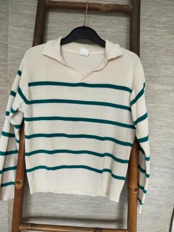 HEMA trui maat 122-128 beschikbaar voor biedingen