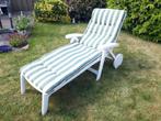 Ligbed, kunststof, Tuin en Terras, Ophalen, Gebruikt, Kunststof