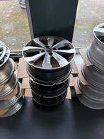 Originele Kia Stonic 16” lichtmetalen velgen 4x100, Auto-onderdelen, Banden en Velgen, Ophalen, Gebruikt, Velg(en), 16 inch