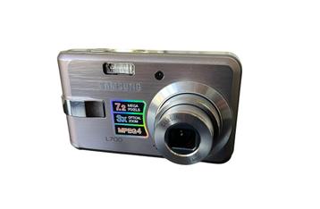 Samsung digitale camera L 700 beschikbaar voor biedingen