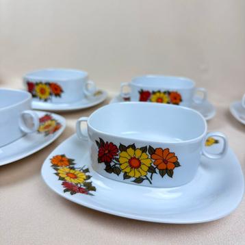 Vintage Retro  Suisse Langenthal Soepkom met Schotel beschikbaar voor biedingen