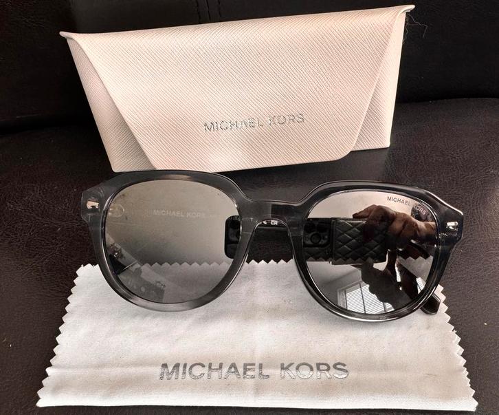 Originele zwarte Michael Kors zonnebril MK2216U (Eger), Sieraden, Tassen en Uiterlijk, Zonnebrillen en Brillen | Heren, Nieuw