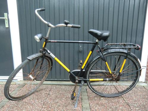 Ex-werkfiets met framemaat 57 cm, licht en terugtraprem, Fietsen en Brommers, Fietsen | Jongens, Gebruikt, 26 inch of meer, Ophalen