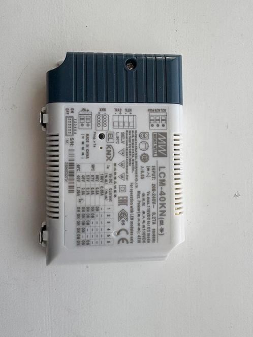 LCM-40KN (KNX-versie) LED driver, Doe-het-zelf en Verbouw, Elektra en Kabels, Zo goed als nieuw, Ophalen of Verzenden