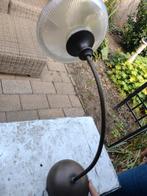 Vintage lamp met glazen kap, Antiek en Kunst, Antiek | Lampen, Ophalen