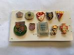 10 pins Europese voetbalbonden, Verzamelen, Speldjes, Pins en Buttons, Ophalen of Verzenden, Zo goed als nieuw