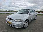 Opel Astra 1.6-16V Njoy 2004 Nw apk !, 47 €/maand, Origineel Nederlands, Te koop, Zilver of Grijs