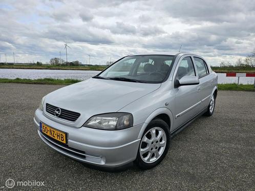 Opel Astra 1.6-16V Njoy 2004 Nw apk !, Auto's, Opel, Bedrijf, Astra, ABS, Airbags, Airconditioning, Alarm, Boordcomputer, Centrale vergrendeling
