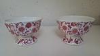 2 mooie rode gedecoreerde schalen op voet - Royal Schwabap, Antiek en Kunst, Ophalen of Verzenden