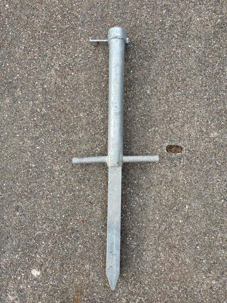 (SCHERING) PAALHOUDERS / GRONDPOT MET SPIEVERGRENDELING, Tuin en Terras, Palen, Balken en Planken, Zo goed als nieuw, Overige typen