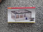 HORNBY NO R 8006 : HO DIESEL MAINTENANCE  DEPOT NIEUWE!!, Overige merken, Gelijkstroom, Brug, Tunnel of Gebouw, Nieuw