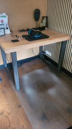Bureau industrieel met massief eiken blad, Ophalen, Zo goed als nieuw, Bureau