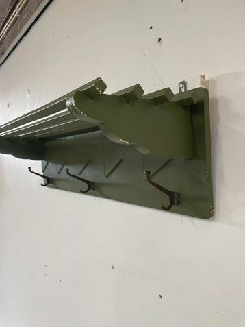 Art deco kapstok beschikbaar voor biedingen