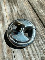Hangslot voor een disselslot, Ophalen of Verzenden, Zo goed als nieuw