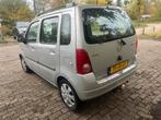 Opel Agila 1.2 I 16V 2002 Grijs, Auto's, Voorwielaandrijving, 15 km/l, 74 pk, 4 stoelen