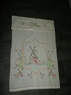Overhanddoek, handgeborduurd, vintage, Antiek en Kunst, Ophalen of Verzenden
