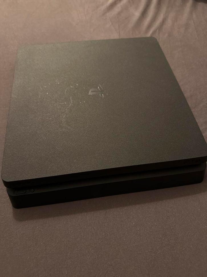 Playstation 4 Slim - 500GB, Spelcomputers en Games, Spelcomputers | Sony PlayStation 4, Gebruikt, Slim, 500 GB, Met 1 controller