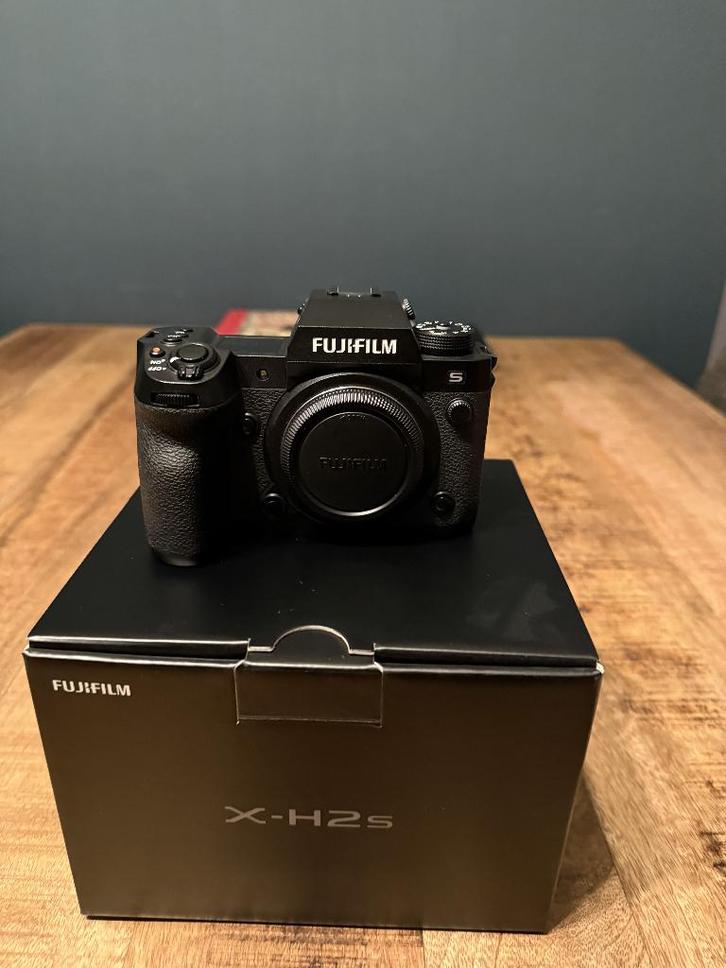 Fujifilm X-H2S met of zonder objectieven etc., Audio, Tv en Foto, Fotocamera's Digitaal, Zo goed als nieuw, Fuji, Geen optische zoom