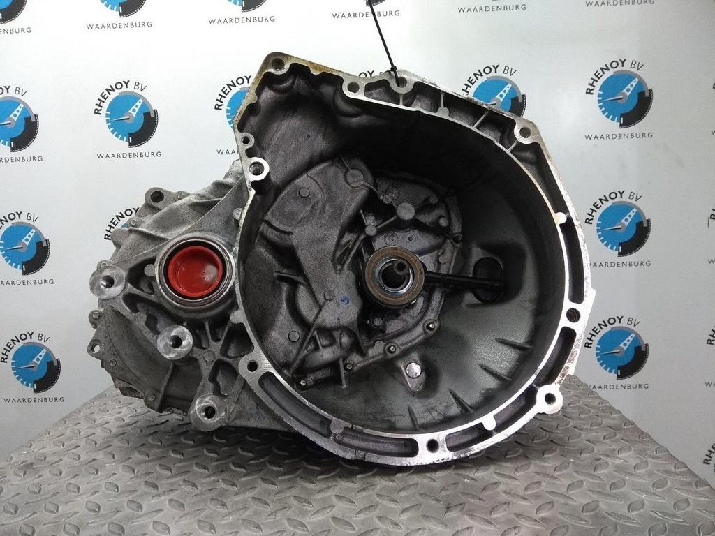 FORD FIESTA TRANSMISSIE / VERSNELLINGSBAK 2019, Ophalen of Verzenden, Gebruikt, Stiba lid