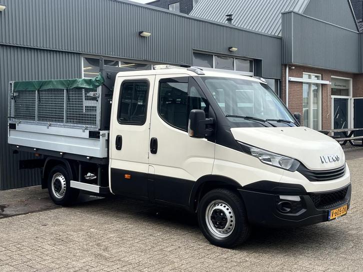 Iveco Daily 35S12D 2.3 345 Airco Trekhaak 3500kg trekgewicht, Auto's, Bestelauto's, Bedrijf, Te koop, ABS, Airconditioning, Alarm