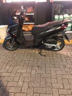 Aprillia SXR 50 - 2024 - 4000 KM, Fietsen en Brommers, Ophalen, Nieuw, Benzine, Overige merken