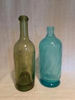 Vintage. 2 flessen (drank)., Antiek en Kunst, Antiek | Glas en Kristal, Ophalen of Verzenden