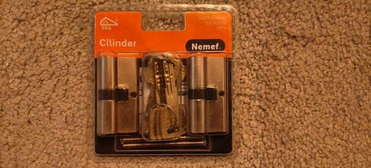 Nemef 142/9 NF4 SKG*** nieuw, Doe-het-zelf en Verbouw, Hang- en Sluitwerk, Nieuw, Slot, Rvs, Ophalen of Verzenden