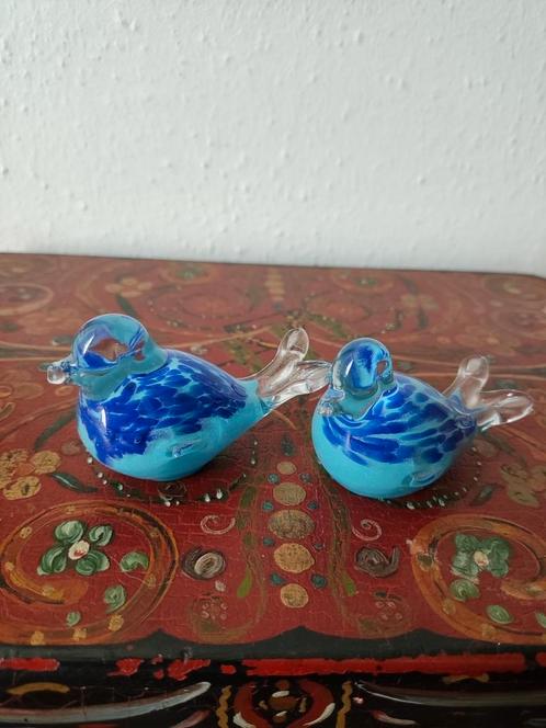 Twee prachtige glazen vogeltjes, Antiek en Kunst, Antiek | Glas en Kristal, Verzenden