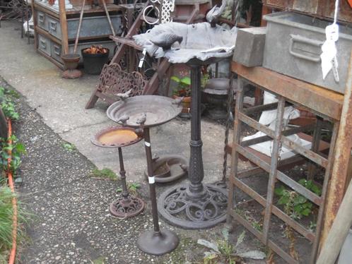 Vogelbad beton gietijzer brons graniet M/z voet "De Evenaar", Tuin en Terras, Vogelhuisjes en Vogelbaden, Ophalen