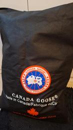 Canada Goose maat L winterjas wit, waterbestendig, echt bont, Nieuw, Maat 42/44 (L), Canada Goose, Wit