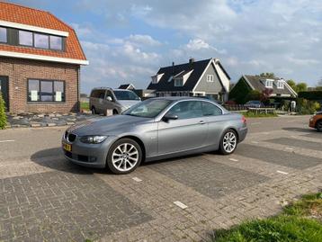 BMW 3-Serie 2.0 I 320 Cabrio AUT 2009 Grijs beschikbaar voor biedingen