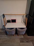 Kindertafel met 2 stoelen, Kinderen en Baby's, Kinderkamer | Tafels en Stoelen, Ophalen of Verzenden, Gebruikt, Tafel(s) en Stoel(en)