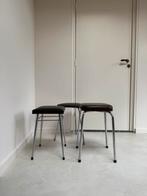 Drie vintage skai leren krukjes, Ophalen, Overige materialen, Overige kleuren, Drie