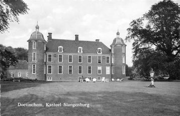 (387-218-041) Doetinchem Kasteel Slangenburg beschikbaar voor biedingen