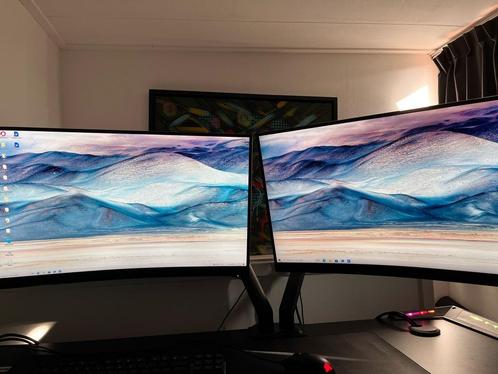 Beeldschermen, Computers en Software, Monitoren, Zo goed als nieuw, Ultra HD (4K), Ophalen