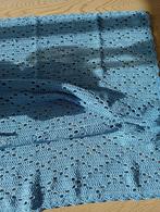 Nieuw gehaakt turquoise babydeken /babykleed, Ophalen of Verzenden, Nieuw, Kraamcadeau
