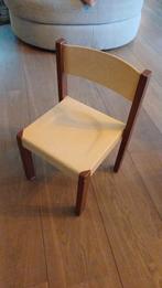 Kleuter stoeltje gratis afhalen, Kinderen en Baby's, Kinderkamer | Tafels en Stoelen, Ophalen, Gebruikt, Stoel(en)