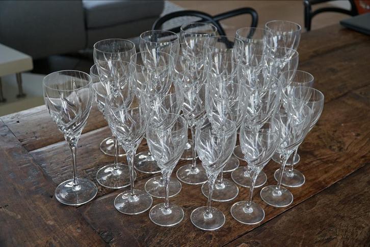 Toscane Kristallen Wijnglazen - Set van 20, Antiek en Kunst, Antiek | Glas en Kristal, Ophalen