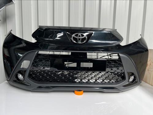 Toyota Aygo X voorbumper zwart 2022– origineel  521190H190, Auto-onderdelen, Carrosserie en Plaatwerk, Bumper, Toyota, Voor, Gebruikt